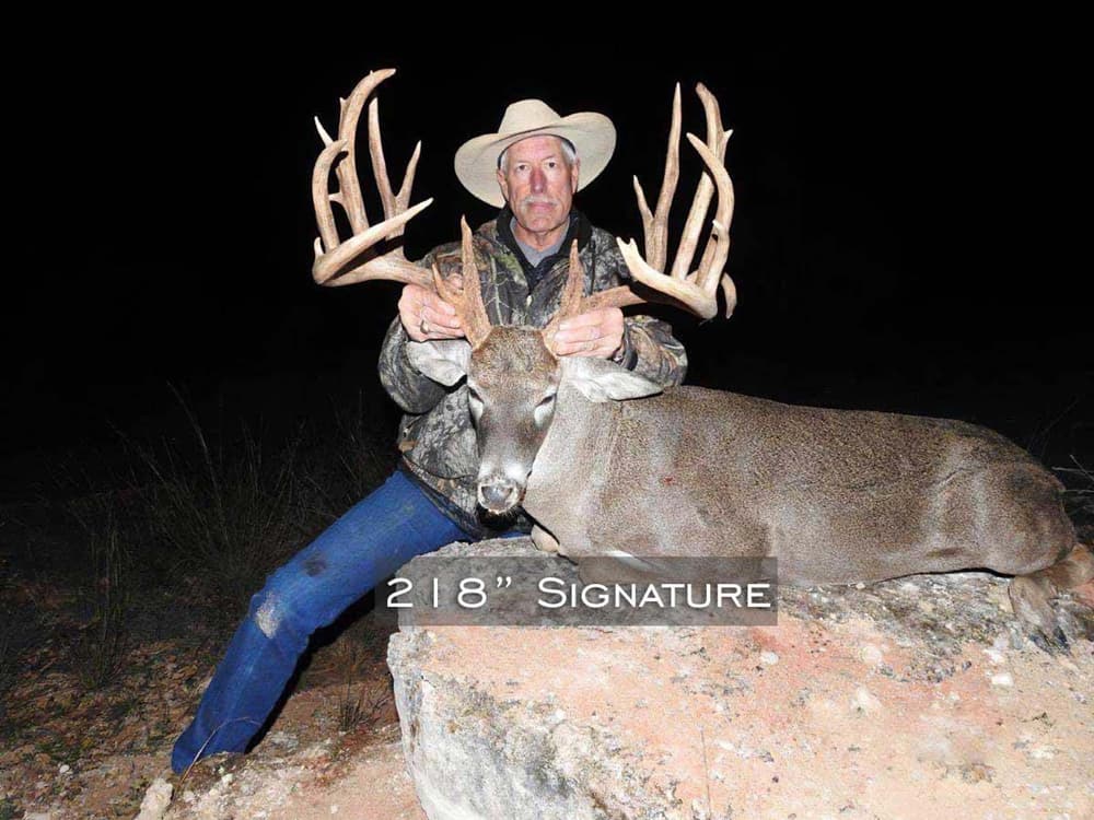 218" Signature Buck