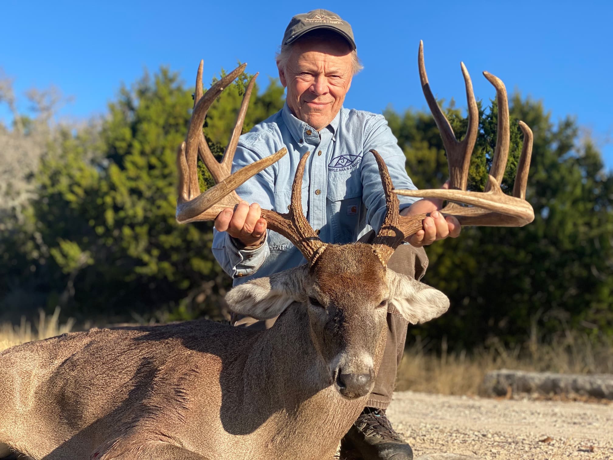 Trophy Buck IMG_3213