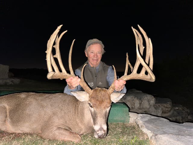 Trophy Buck IMG_9371